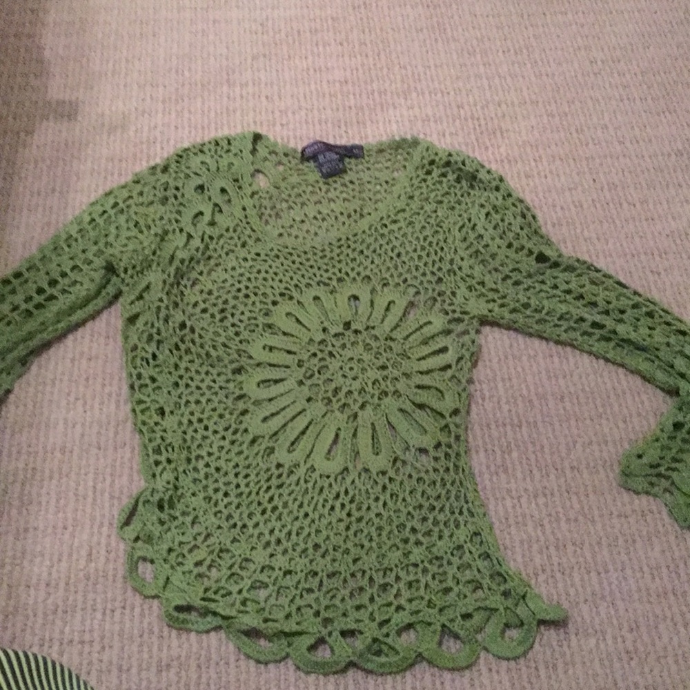 Crochet long sleeve sweater